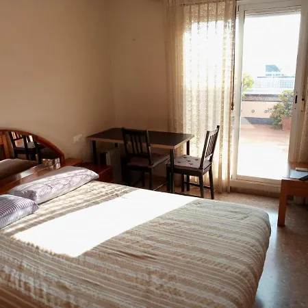 Casa Serra - - Alquila 3 Con Garaje * بلتيرنا