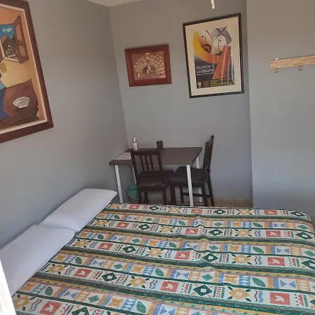 Casa Serra - - Alquila 3 Con Garaje منزل للإقامة *