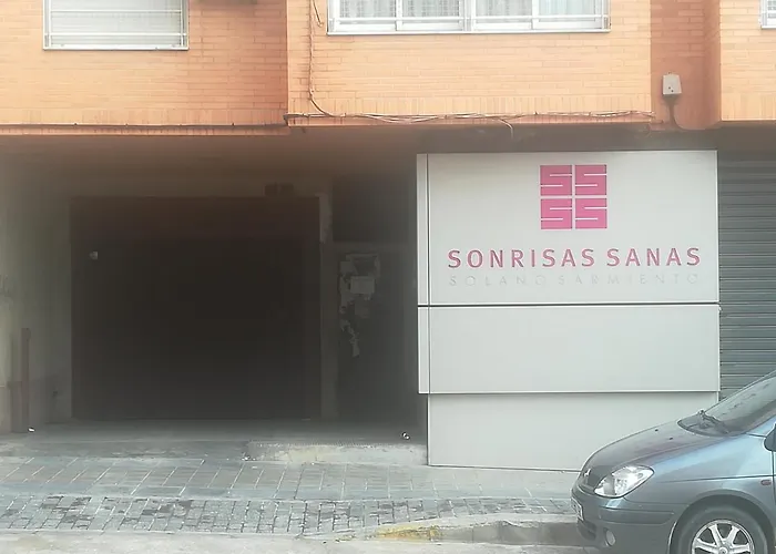 Casa Serra - - Alquila 3 Con Garaje Rum i privatbostad