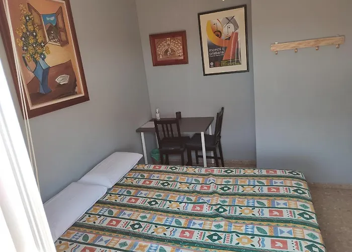Casa Serra - - Alquila 3 Con Garaje Rum i privatbostad *