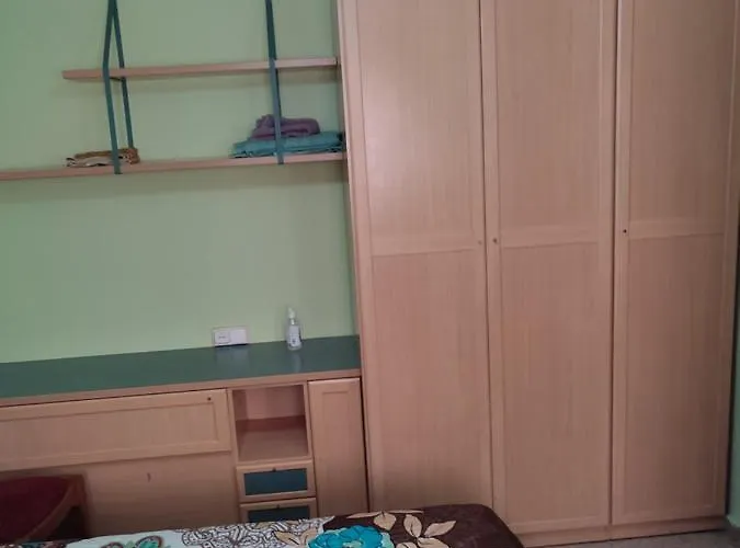Rum i privatbostad Casa Serra - - Alquila 3 Con Garaje